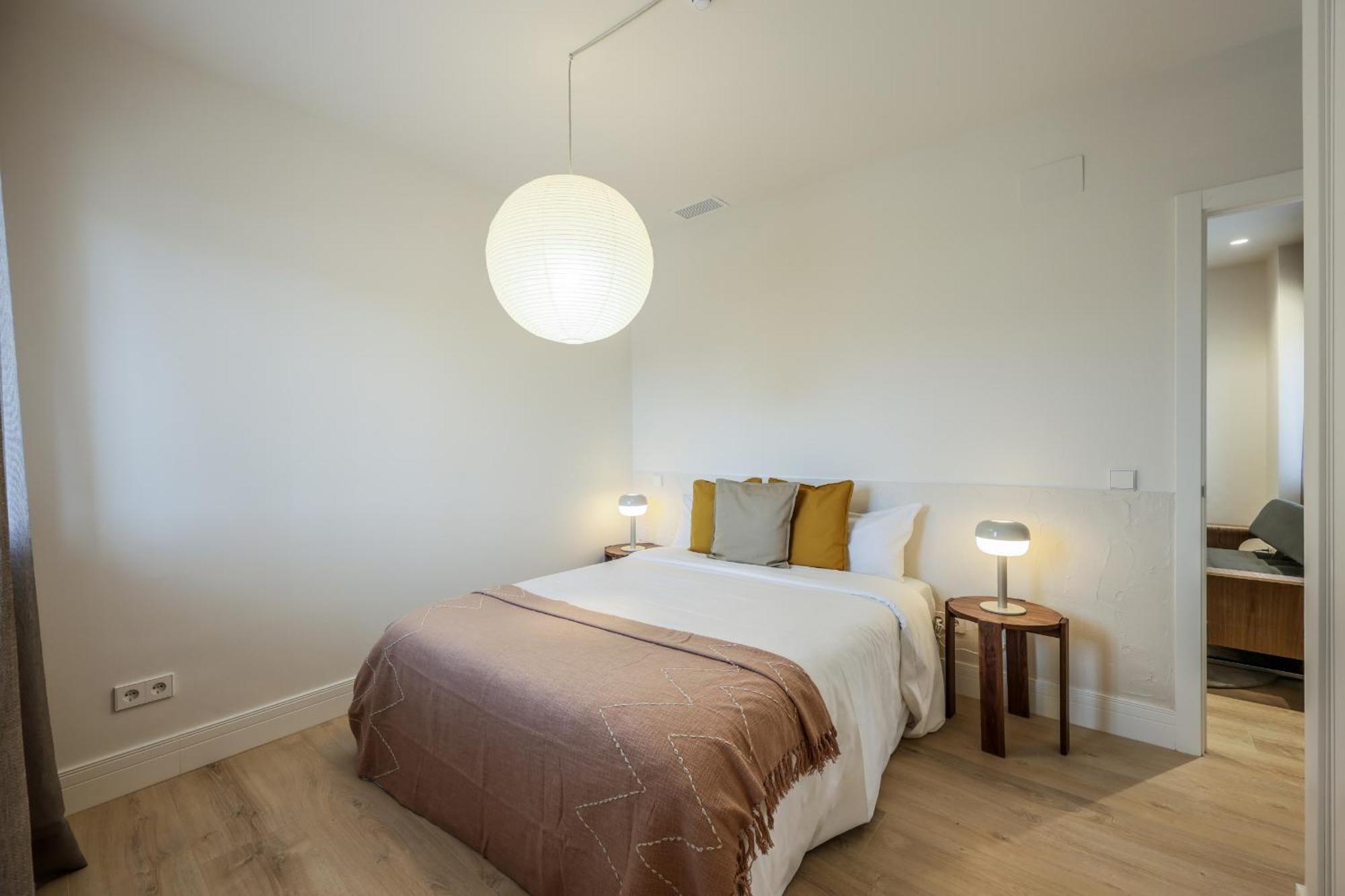 Amazinn Places Palacio Real Apartment