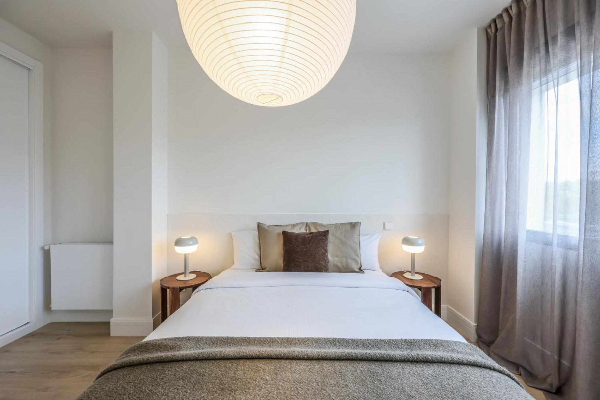Amazinn Places Palacio Real Apartment