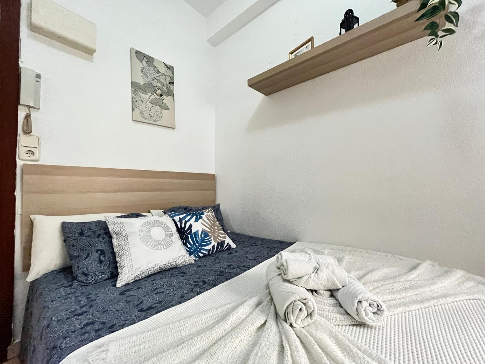Estudio Augusto Acogedor 2 Temporal Apartment Madrid