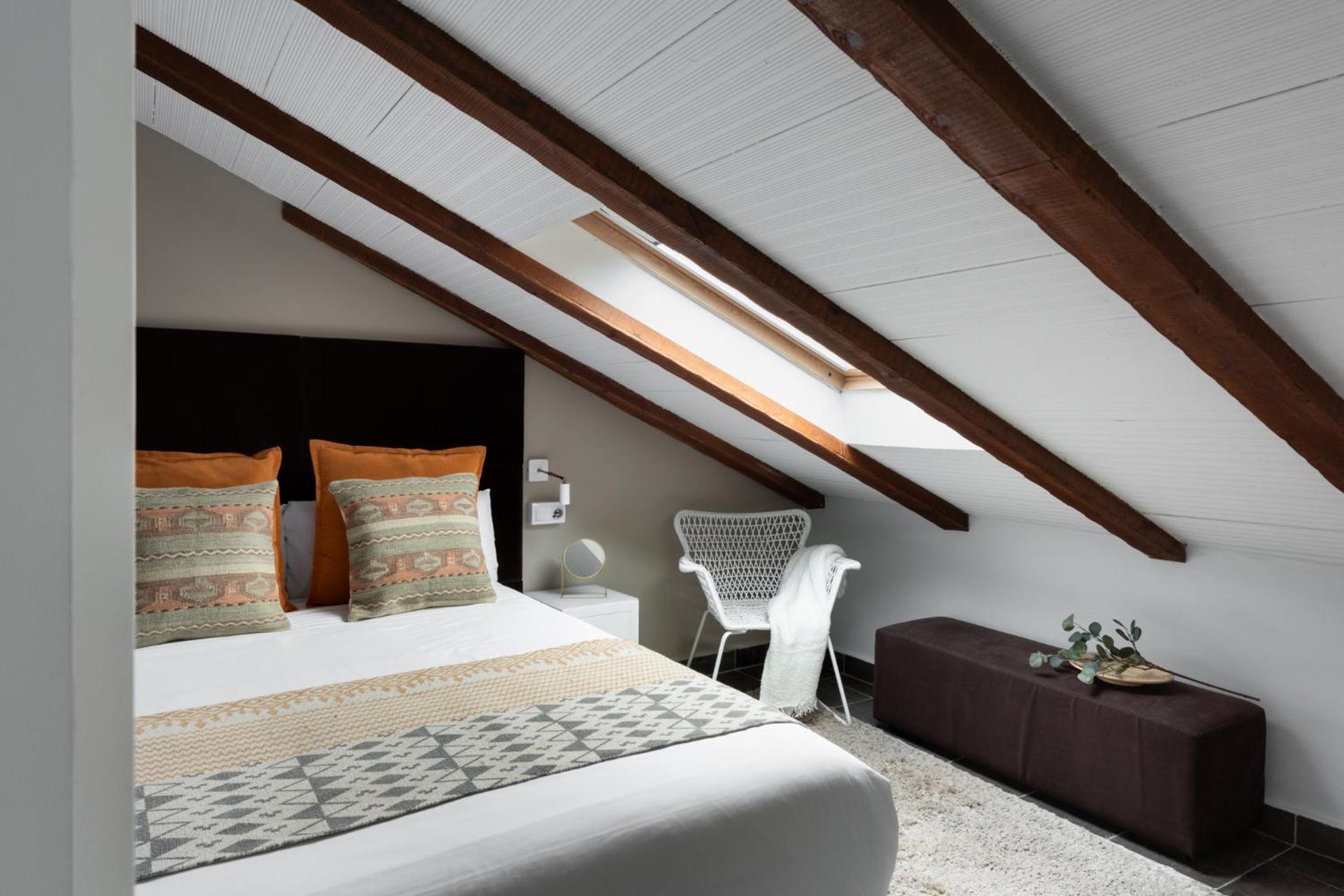 Carretas Attics Apartment *