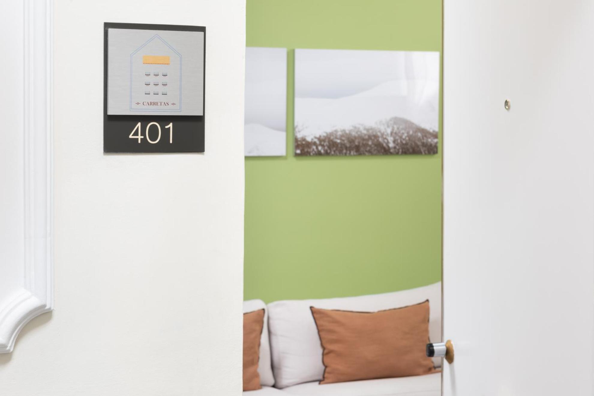 Carretas Attics Apartment Madrid