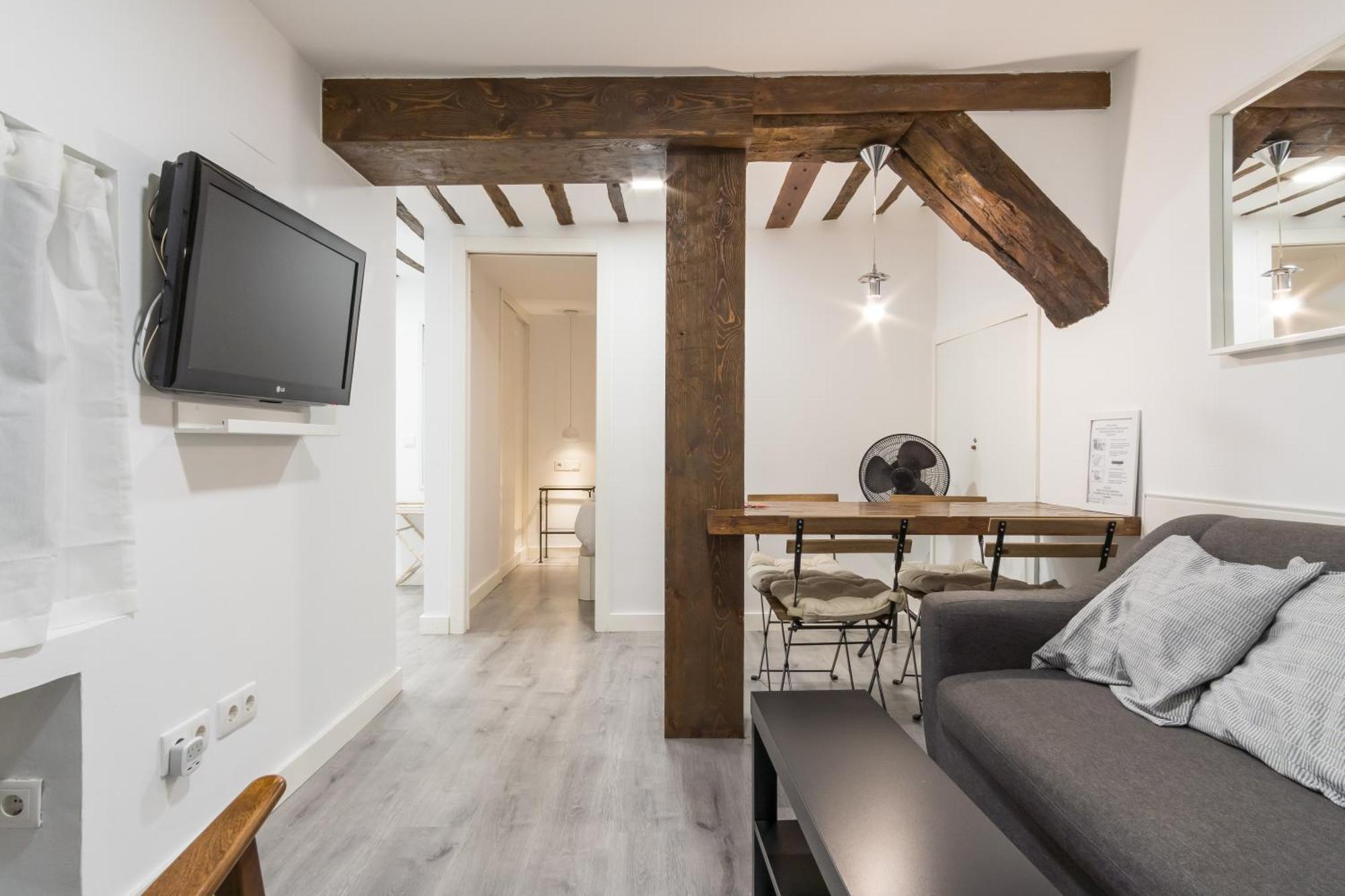 Apartamento 2 Bedrooms 1 Bathroom Furnished - Malasana - Modern In Downtown Area - Mintystay