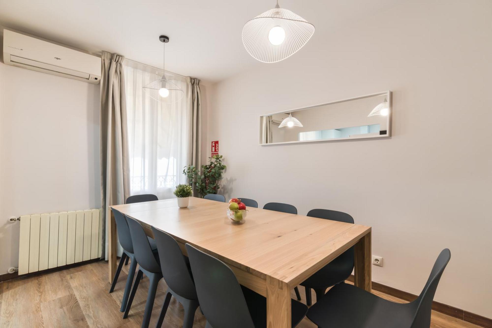Roisa Centro Apartment *