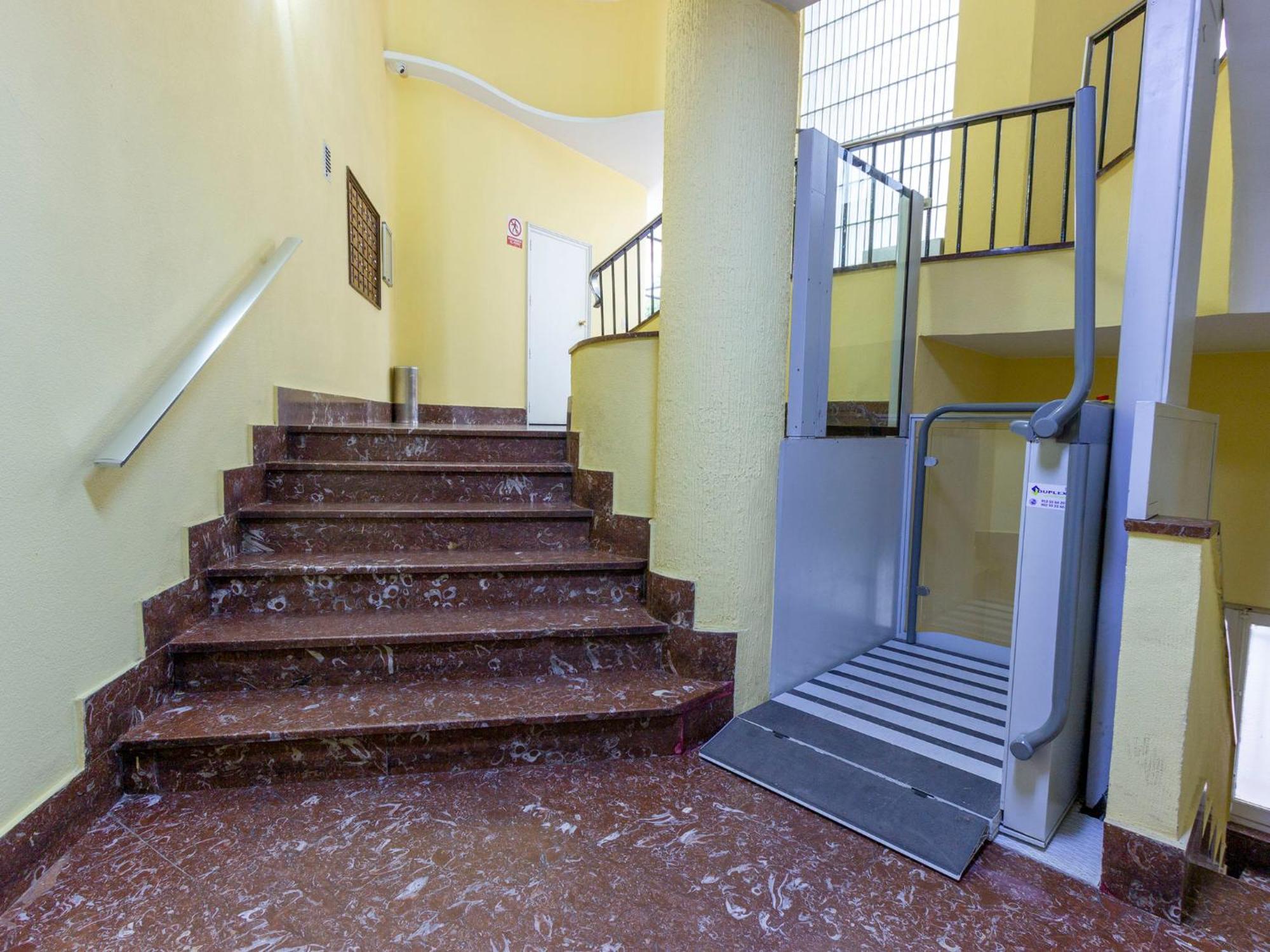 Chamartin-ciudad Ramos Carrion Apartamento