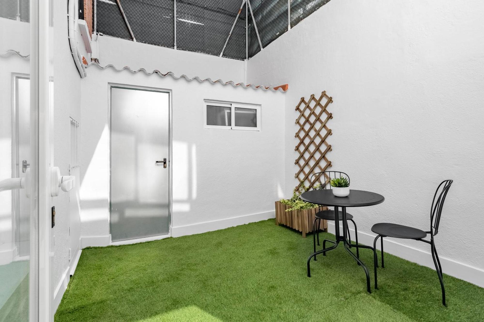 Lejlighed Cozy 2 Bedroom With Patio *