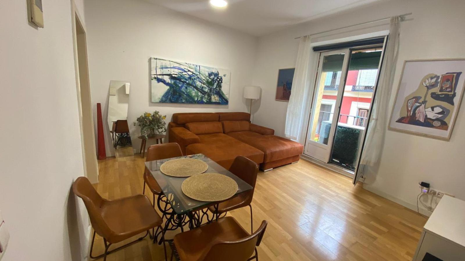 Comfortable Flat In Paseo Del Prado Atocha-almd8 * Madri