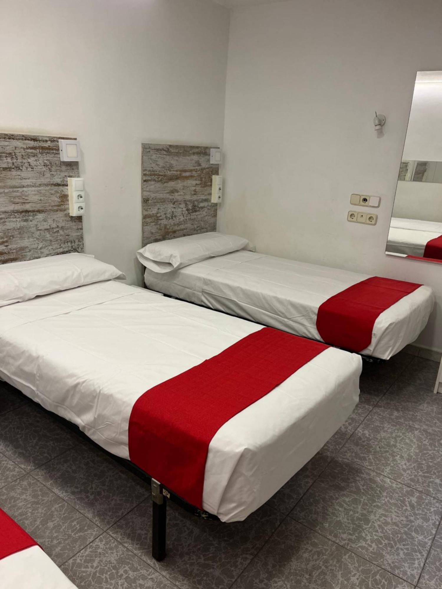 Casa De Huespedes Almansa Guest house