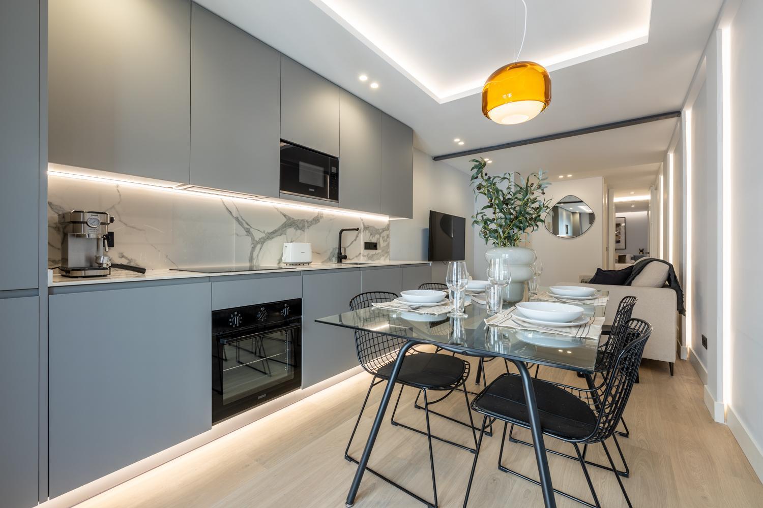 Apartment Gran Via I Calle De Silva 2br 2bh