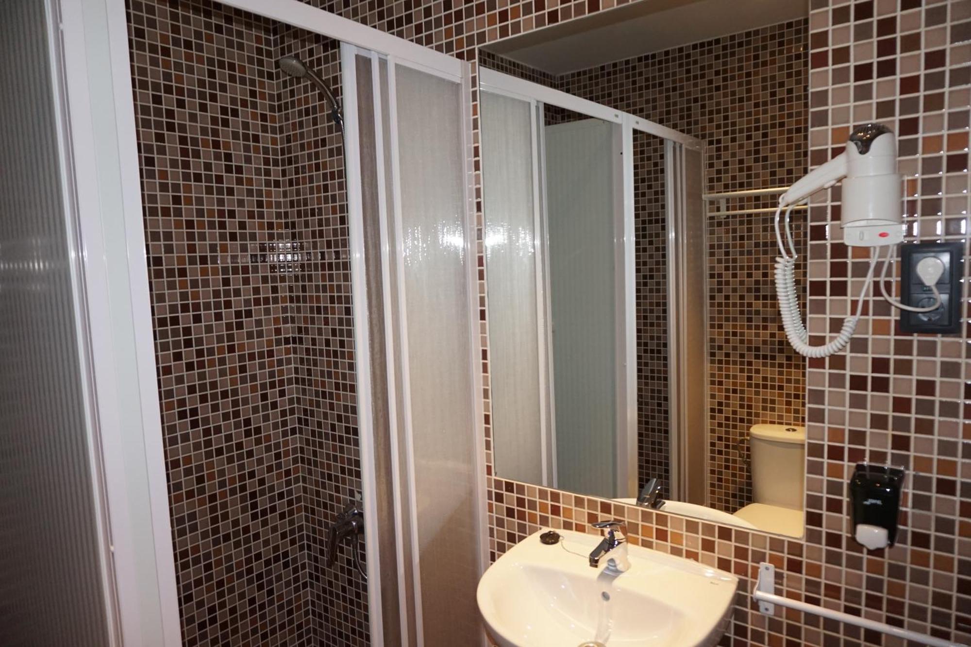 Albergue Far Atocha *