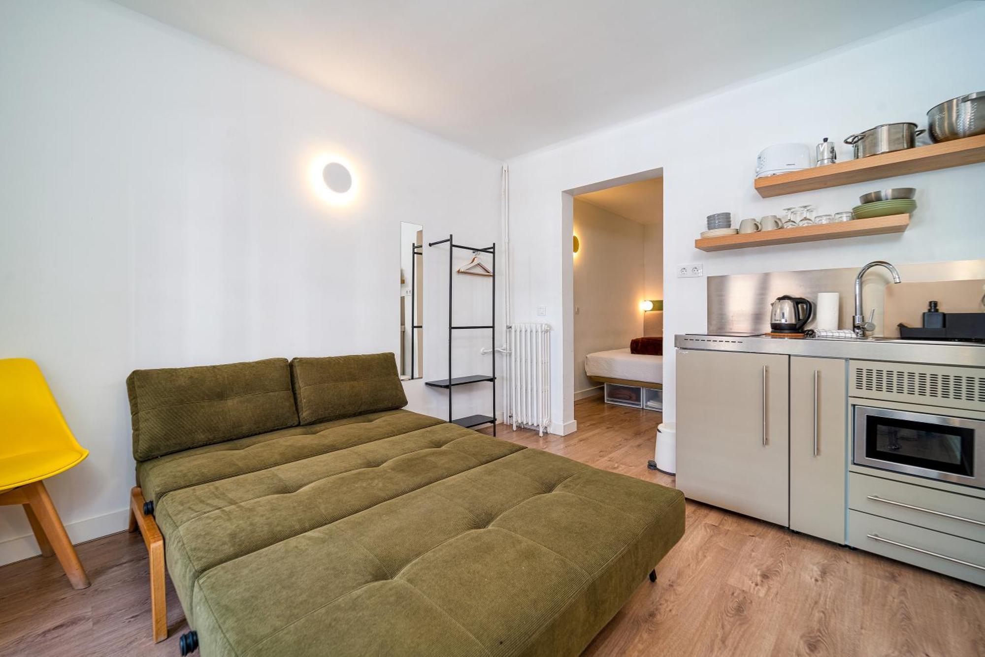 Angelitomad Guest house