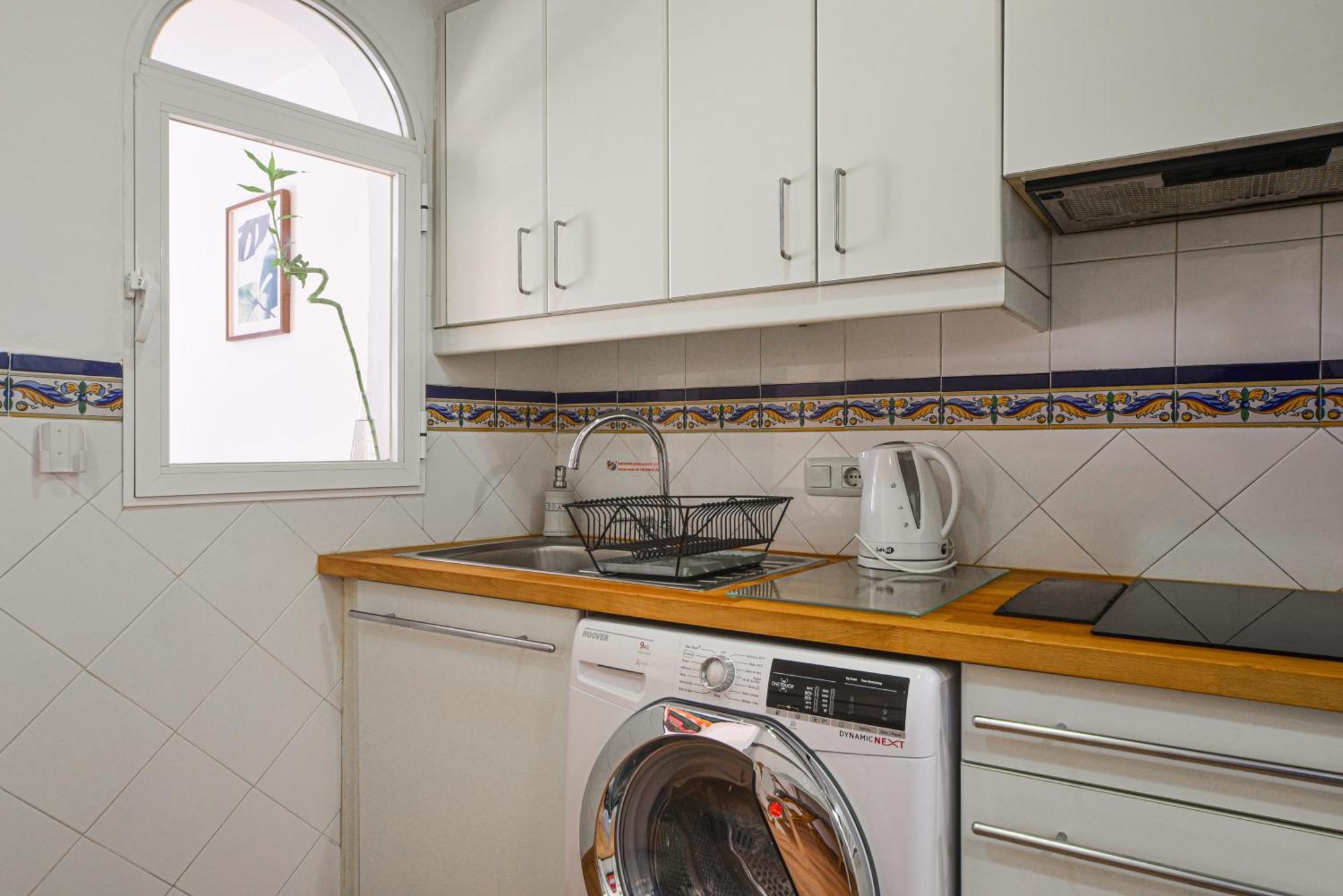 Apartment El Prado Historic Center Madrid