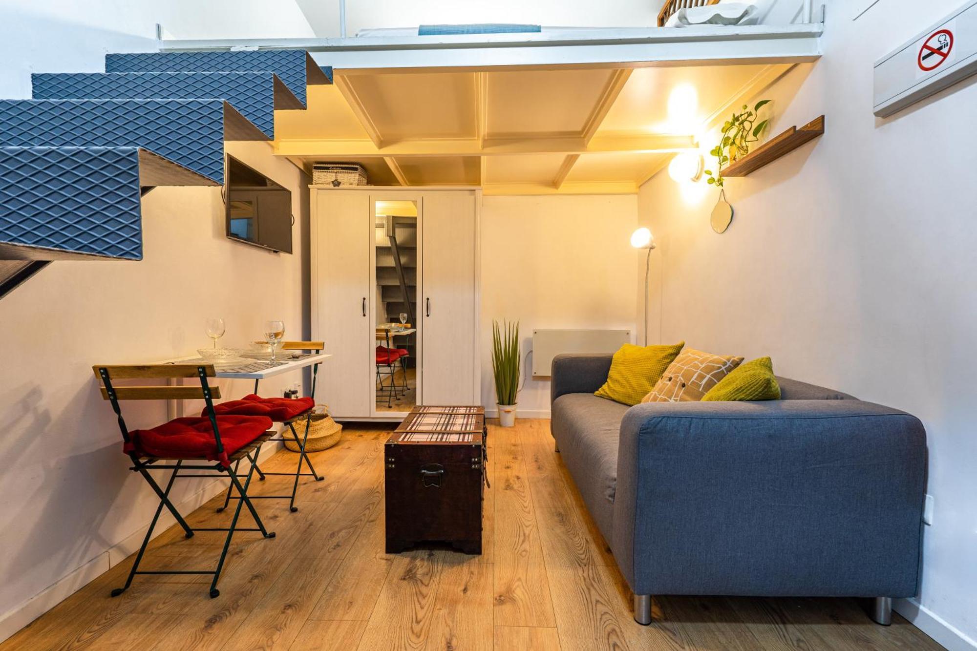 Need In The Historic Center Apartment Madrid
