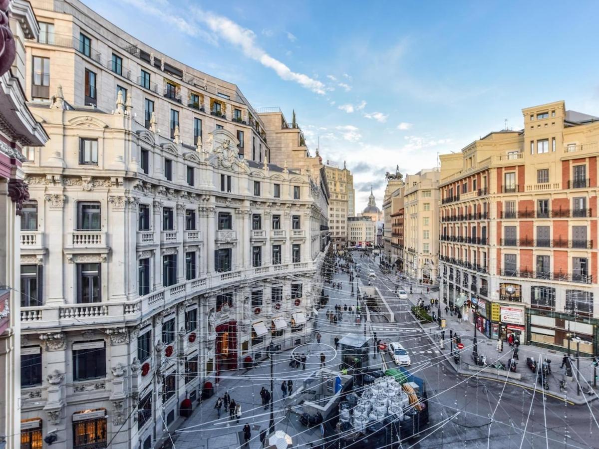 Apartamento En Plaza De Canalejas Madrid