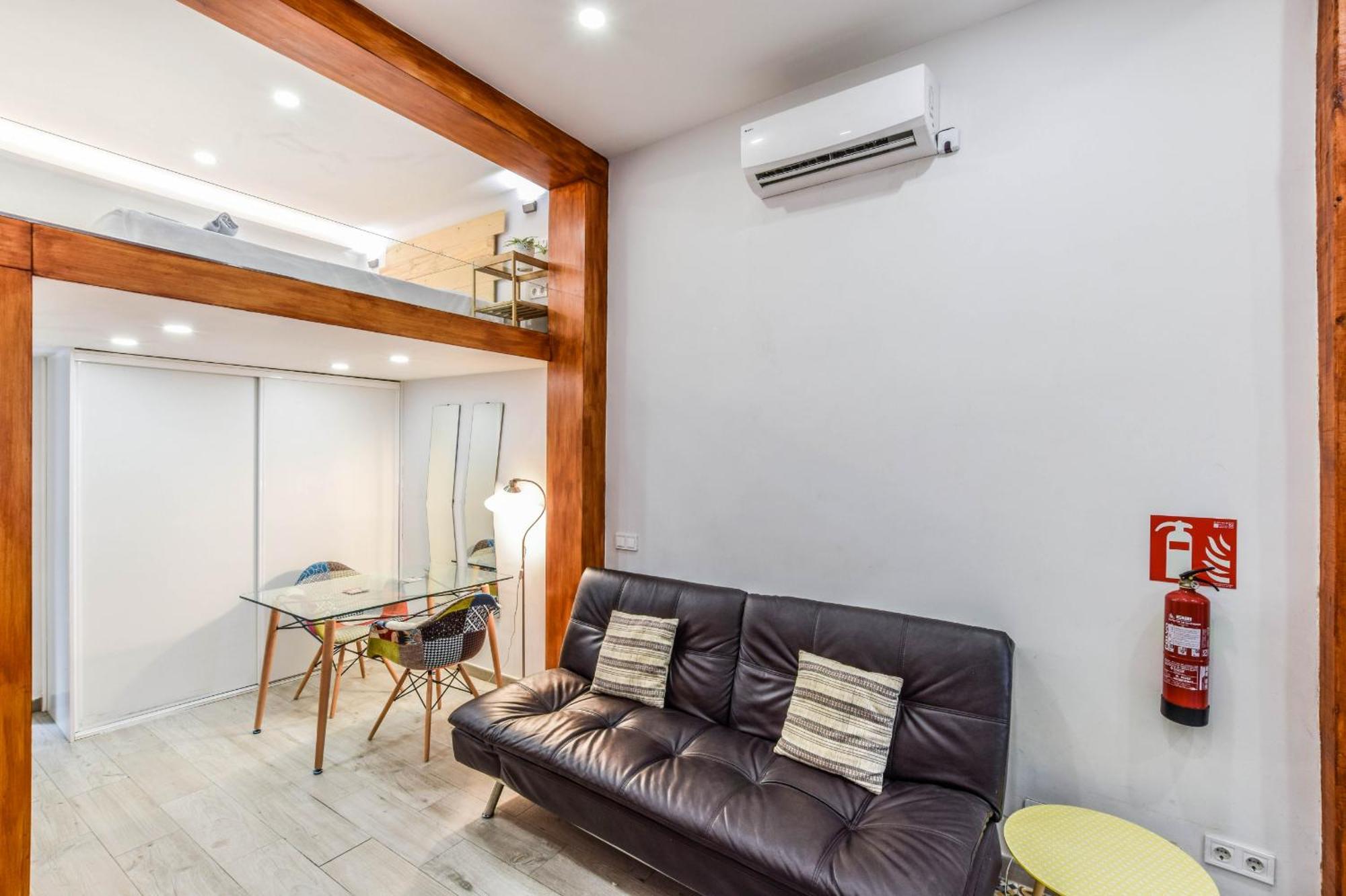 Loft Reformado En Chueca 4 Personas Madrid