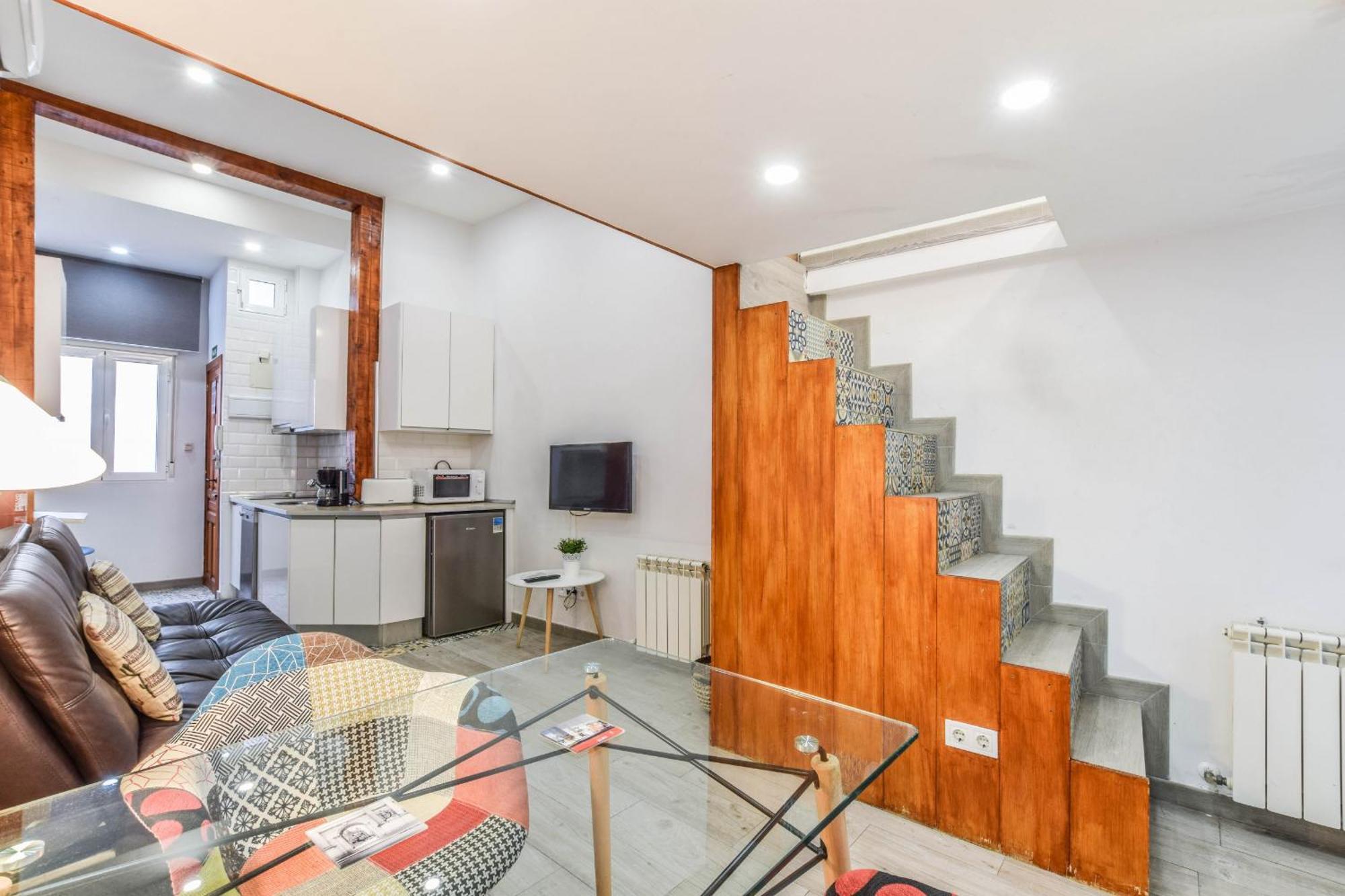 Loft Reformado En Chueca 4 Personas *