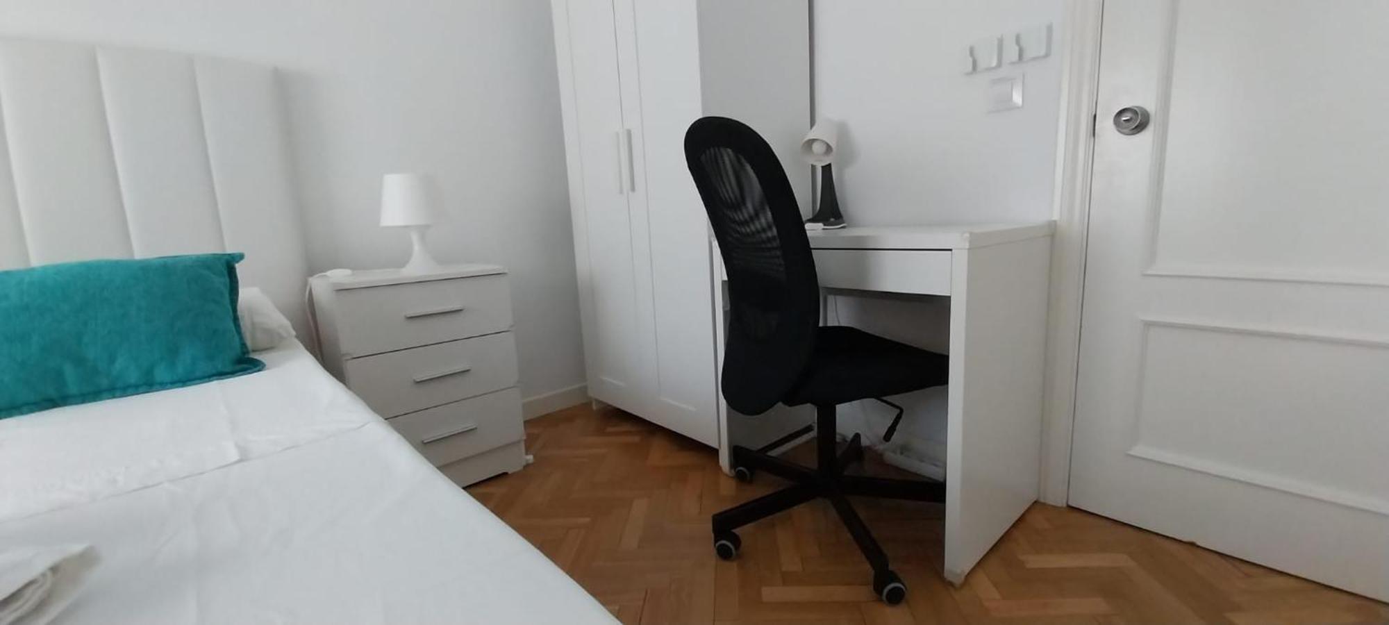 Center Private 7 Minutes Or 4 Metro Stops Apartment Madrid