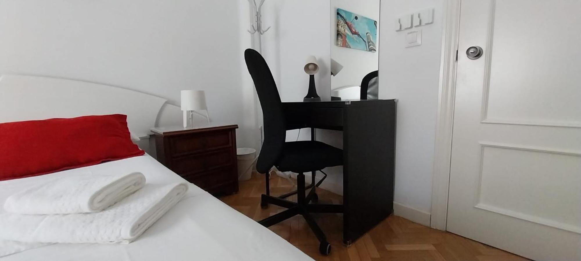 Center Private 7 Minutes Or 4 Metro Stops Apartment Madrid