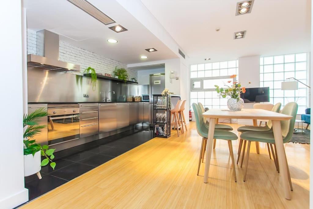 Apartamento Atocha, Precioso Piscina Y Parking At Lavapies