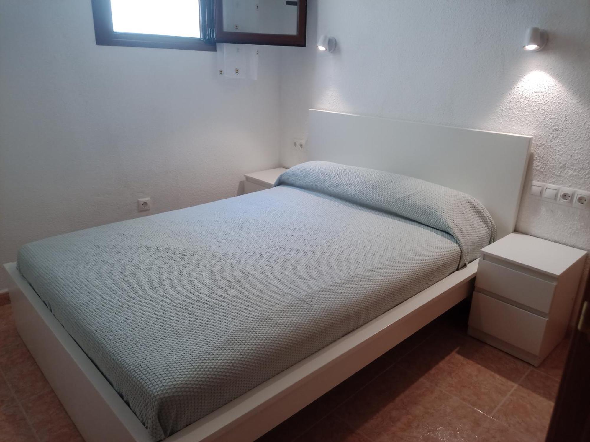 Apartamento Piso De 2 Centro Gran Vía - Plaza De España, El Salón Y 2 Tienen Aire *