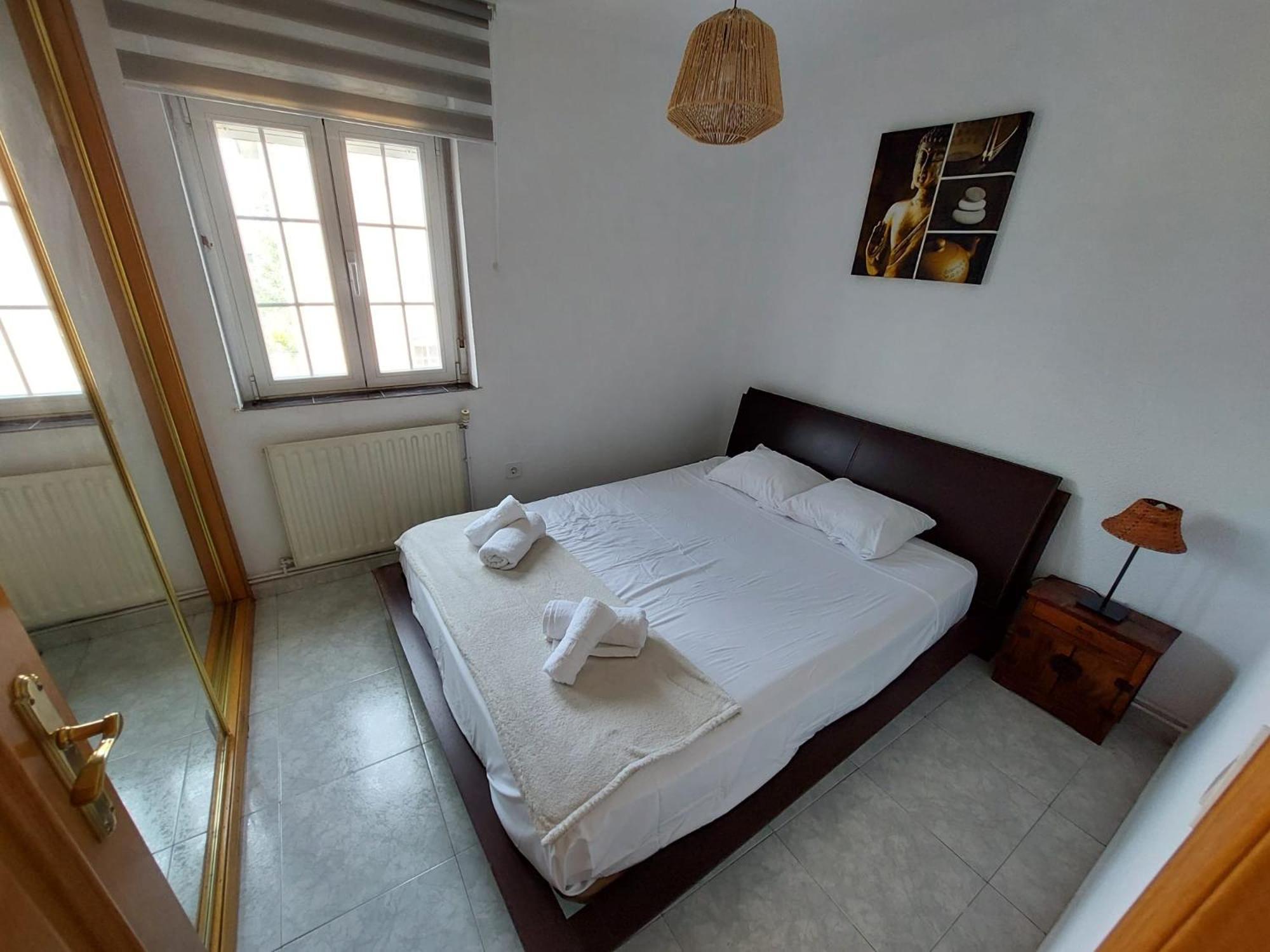 Alia Apartment *