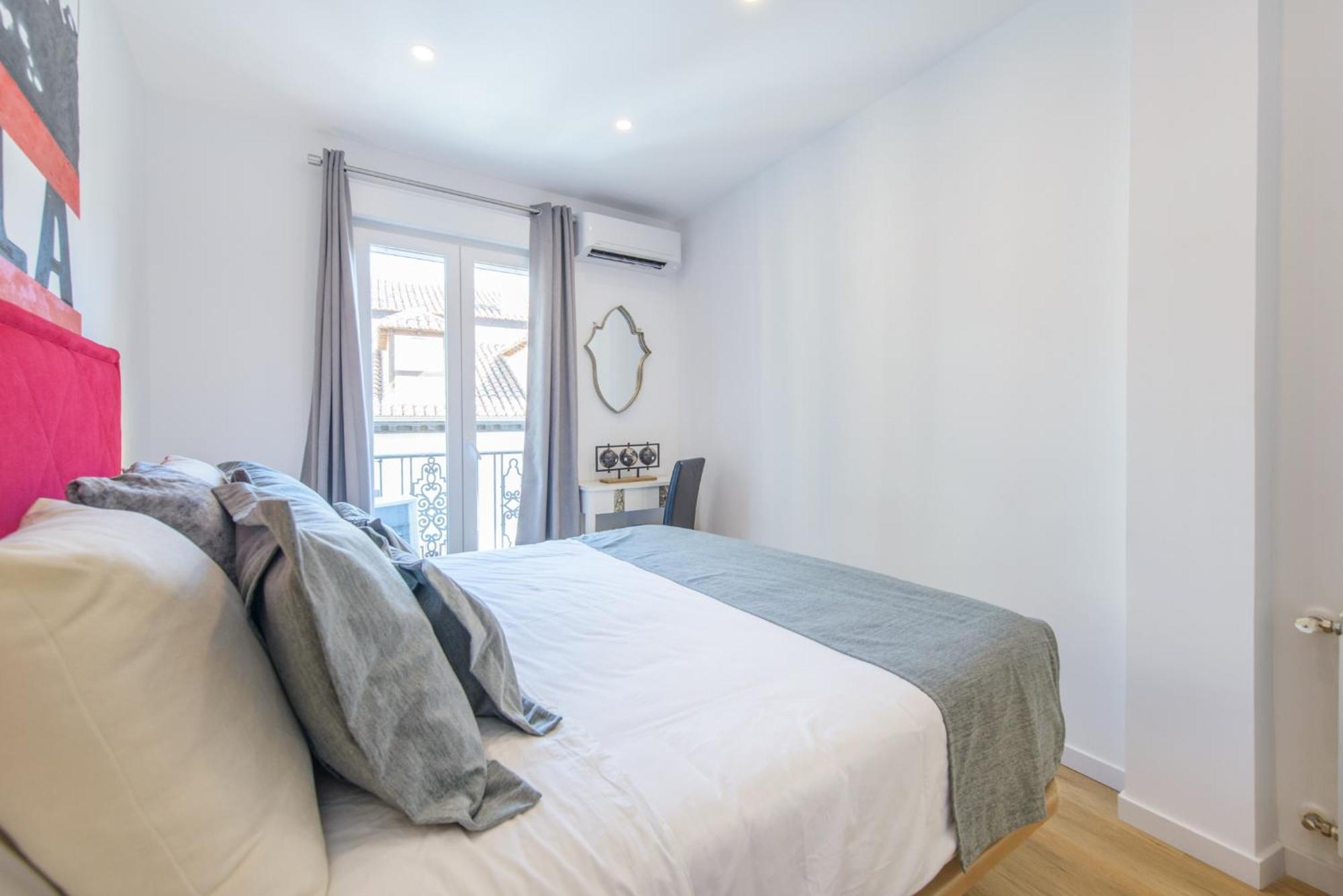 Groups Malasana, By Monaro Apartment *