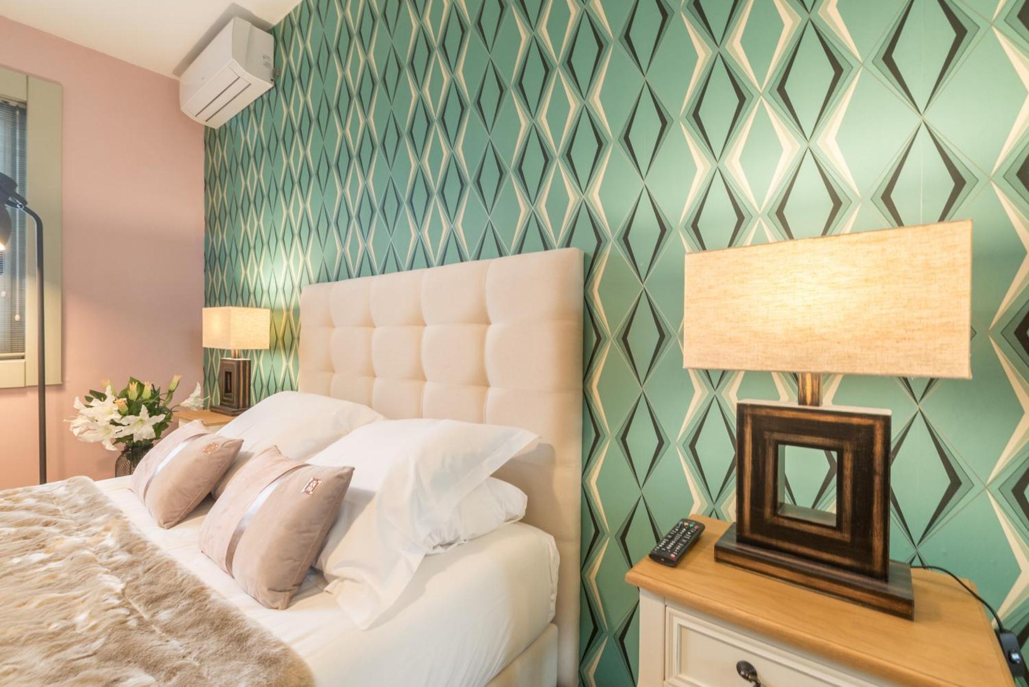 Santa Ana Boutique En Apartamento Madri