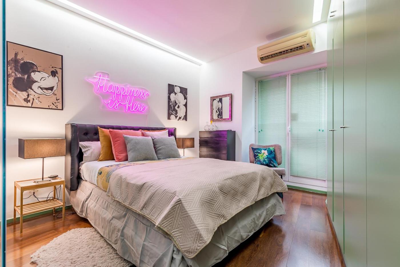 Apartment Gallery *