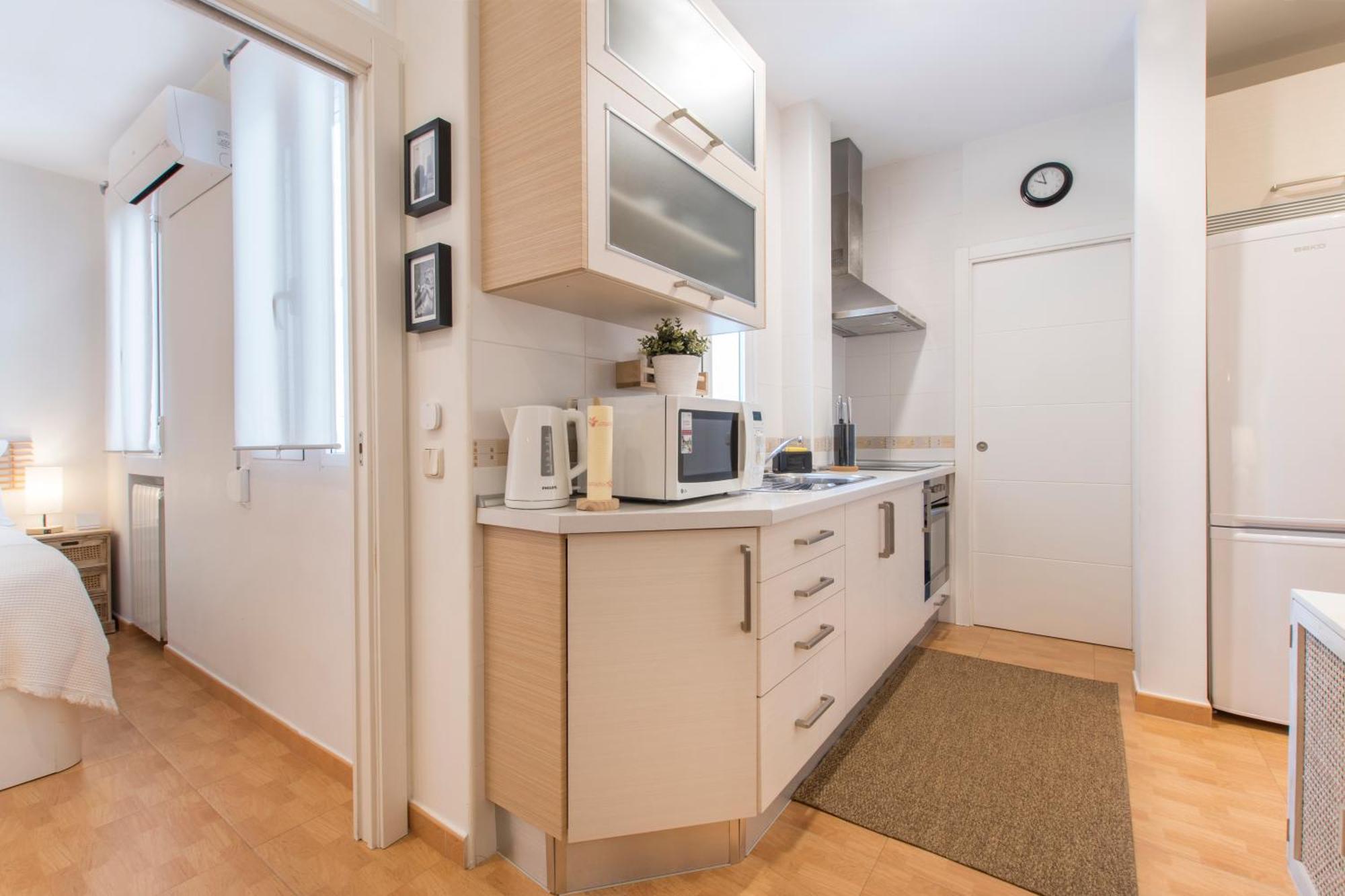 Fee4me. Elegant Flat A Few Minutes From Atocha. Madrid