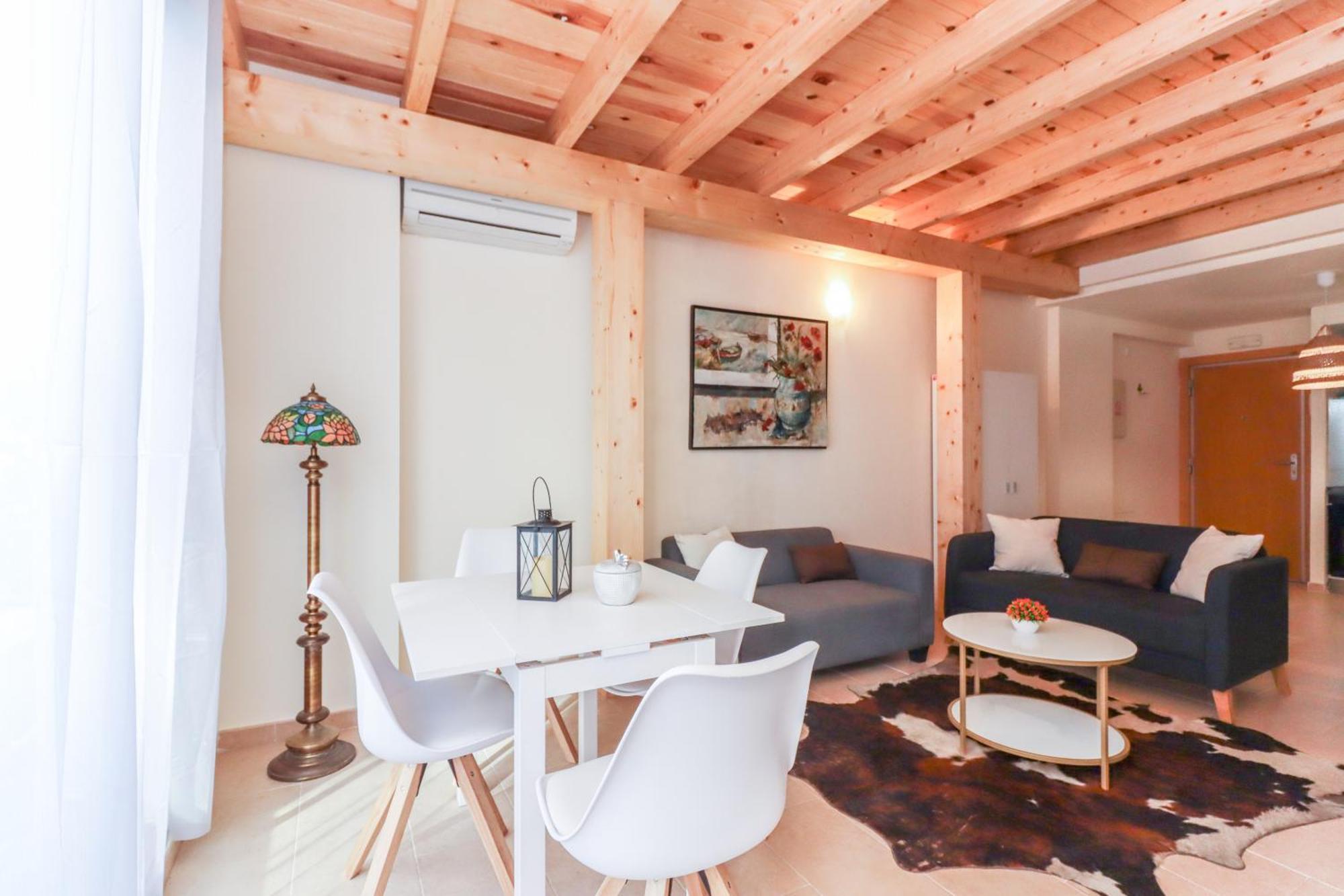 Lejlighed Bright Duplex For Families-vicalv