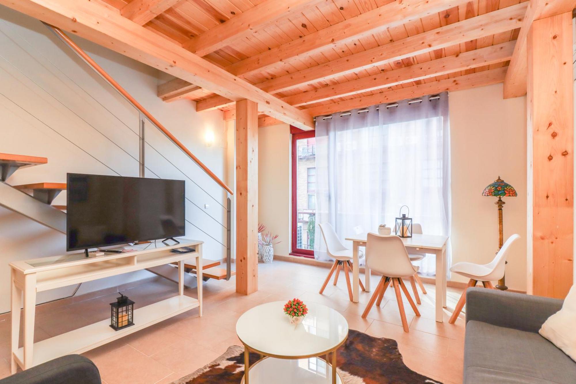 Bright Duplex For Families-vicalv Lejlighed *