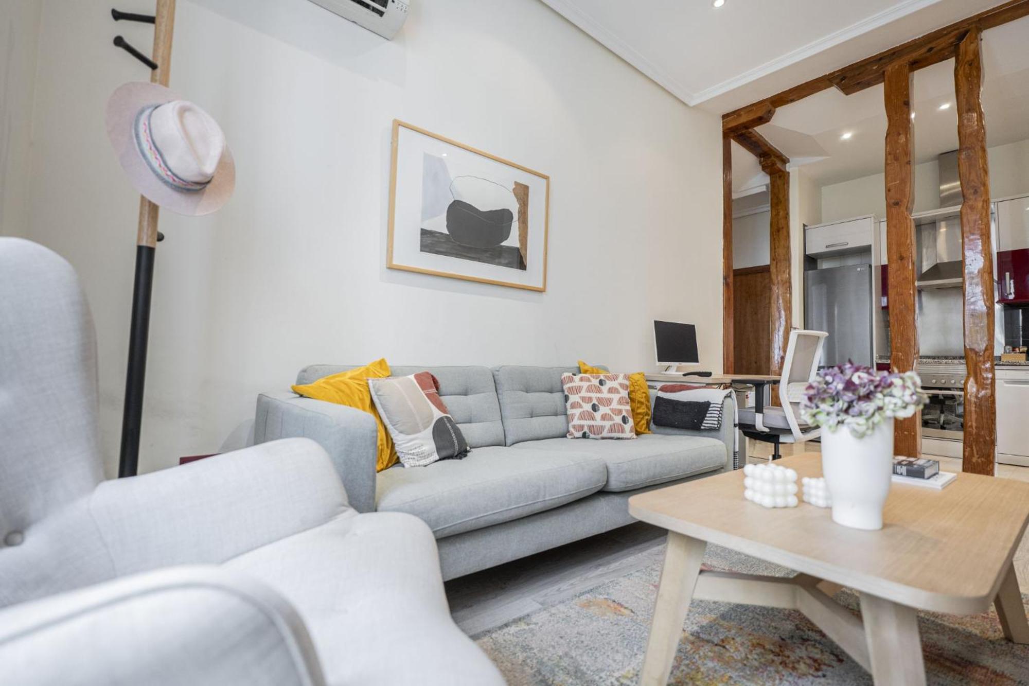 Brand New One Bedroom Located In Chueca