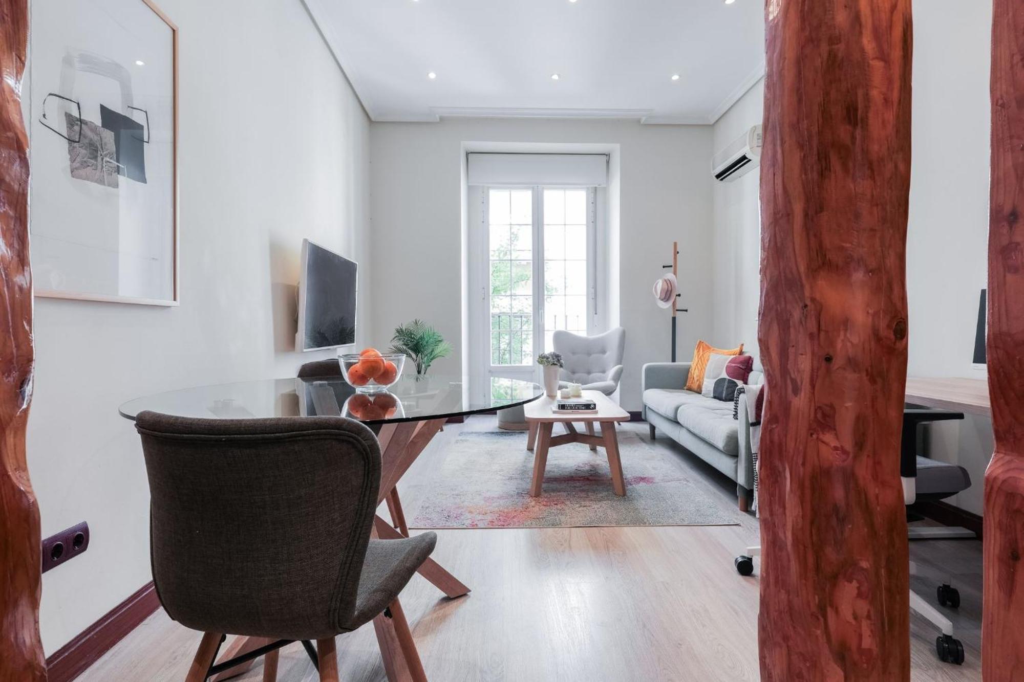 Apartment Brand New One Bedroom Located In Chueca