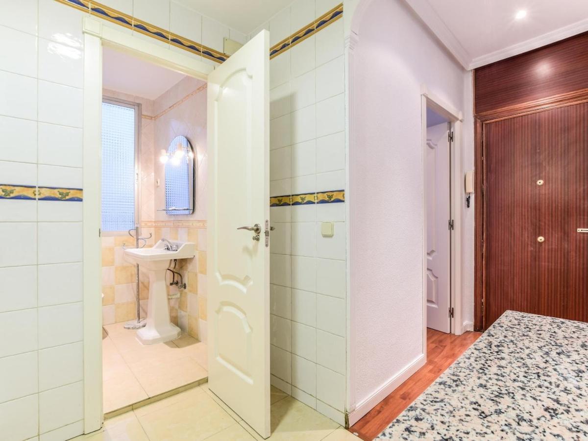 Apartamento 6 Personas En Plaza De Lavapies Apartment *