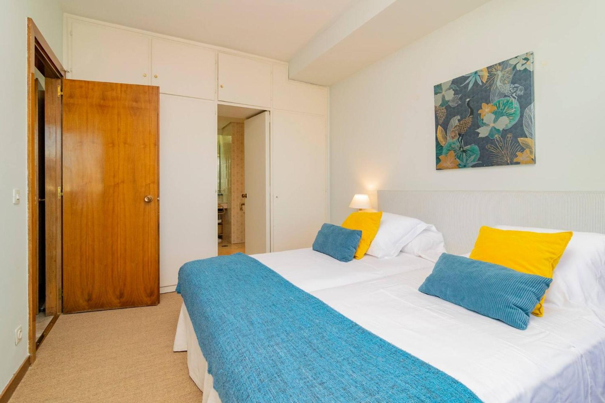 Apartment Colon Madrid