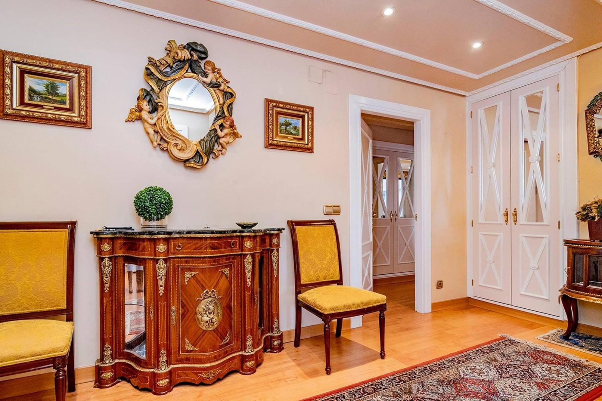 Colon Apartment