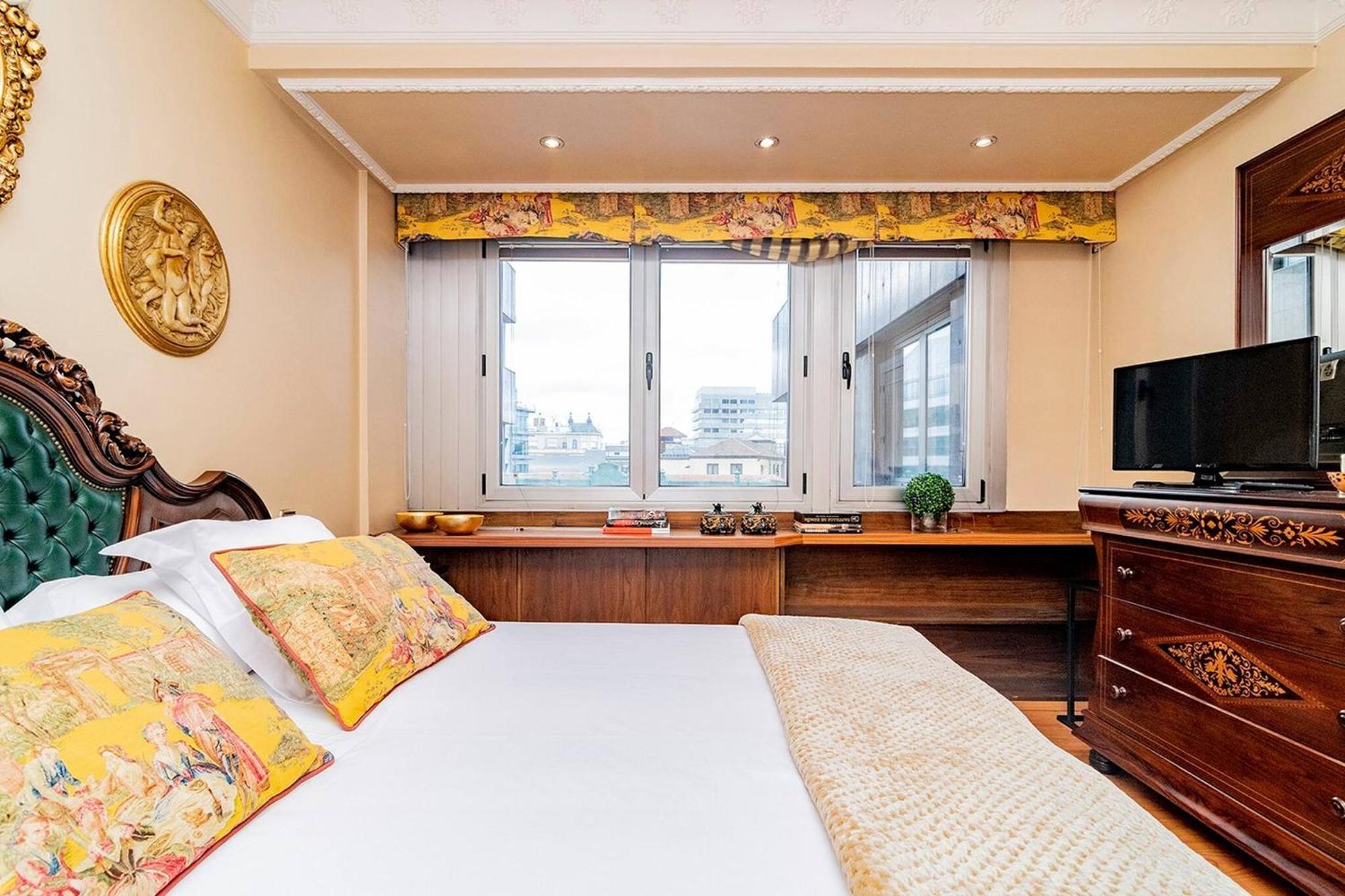 Apartment Colon Madrid