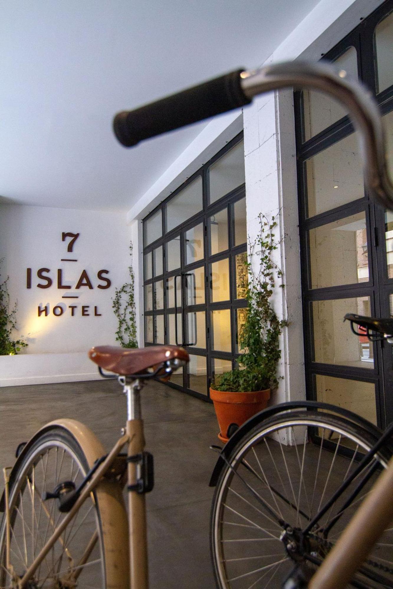 7 Islas