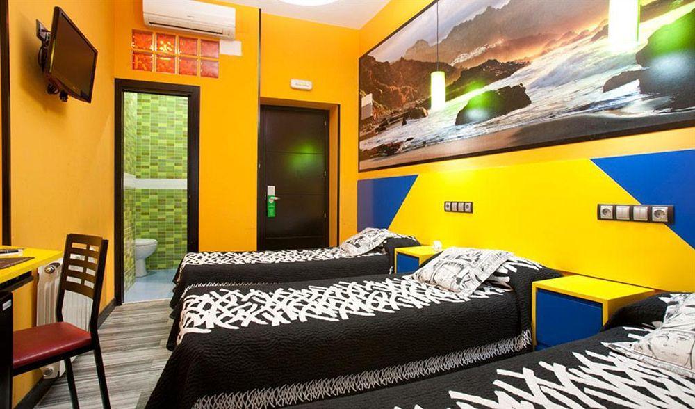 Guest house Jc Santa Ana 3*