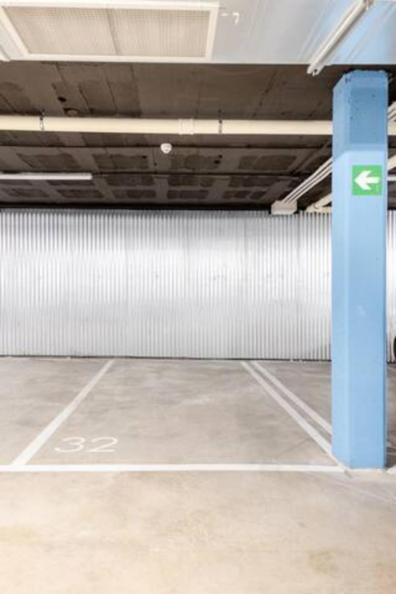 Lejlighed Piso Climatizado Y Parking