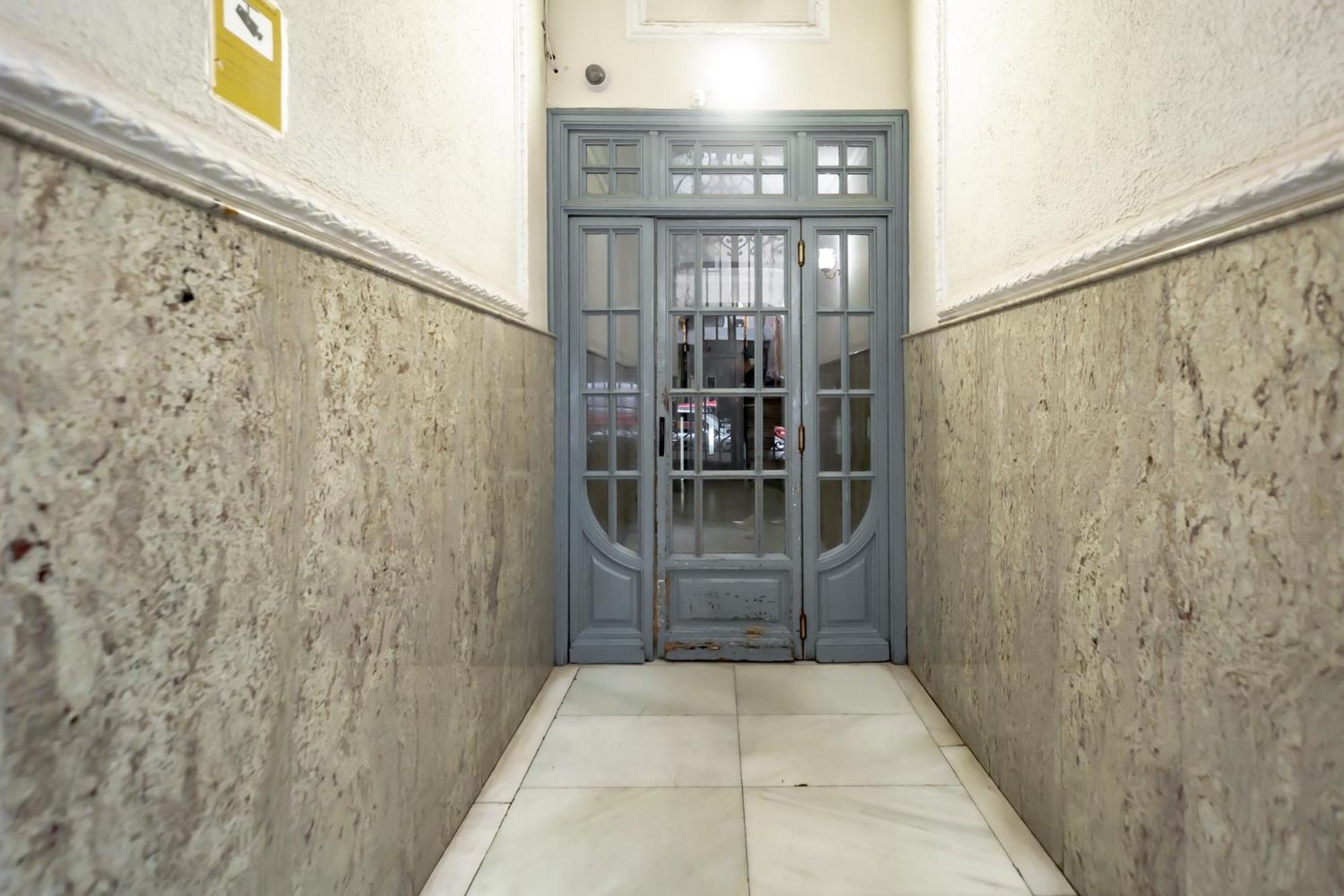 Apartamento Moderno En Barrio Salamanca By Exyca Madrid