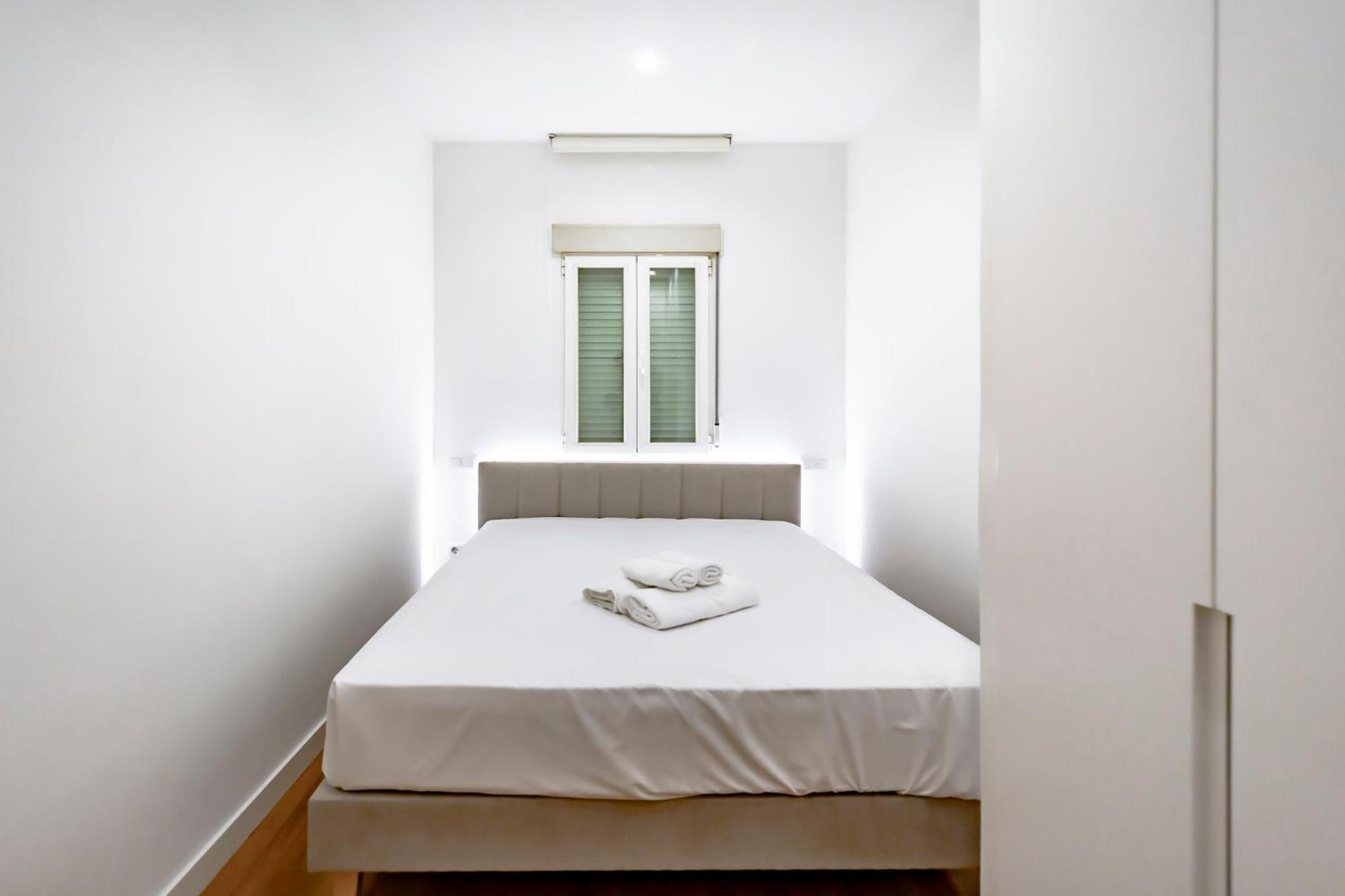 Apartamento Moderno En Barrio Salamanca By Exyca