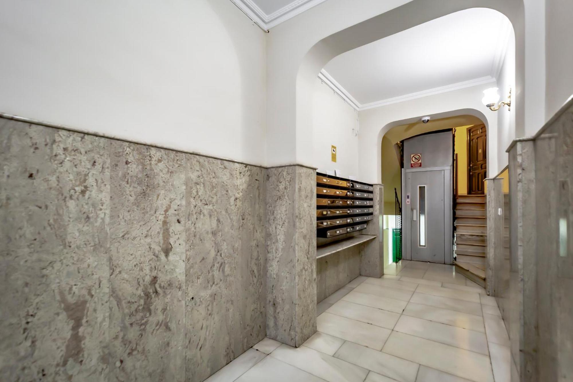 Apartamento Moderno En Barrio Salamanca By Exyca Apartamento *