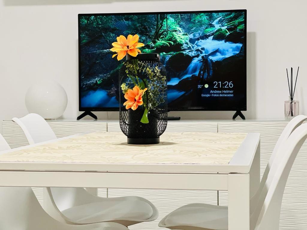 Flat Near Real Stadium Apartment *