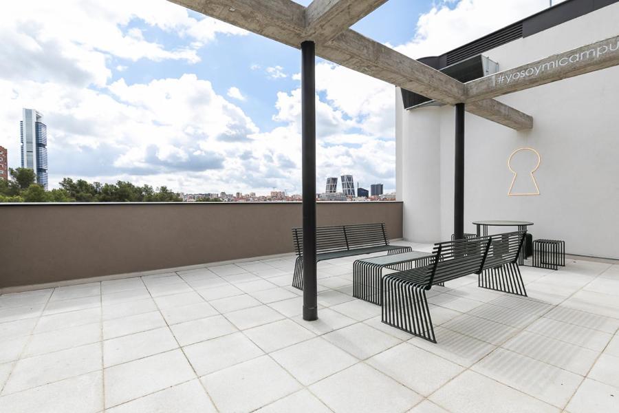 Micampus Sinesio Delgado Student Apartment *