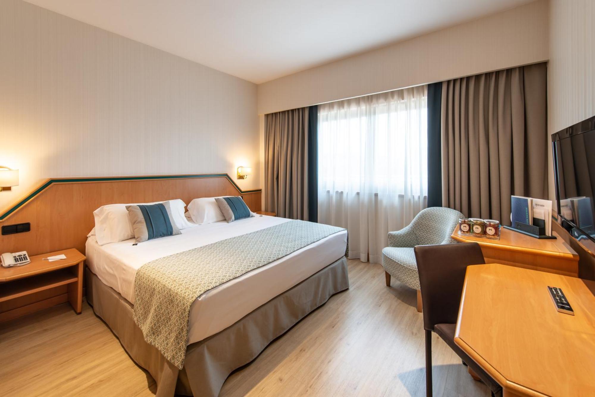 Praga Hotel 4*