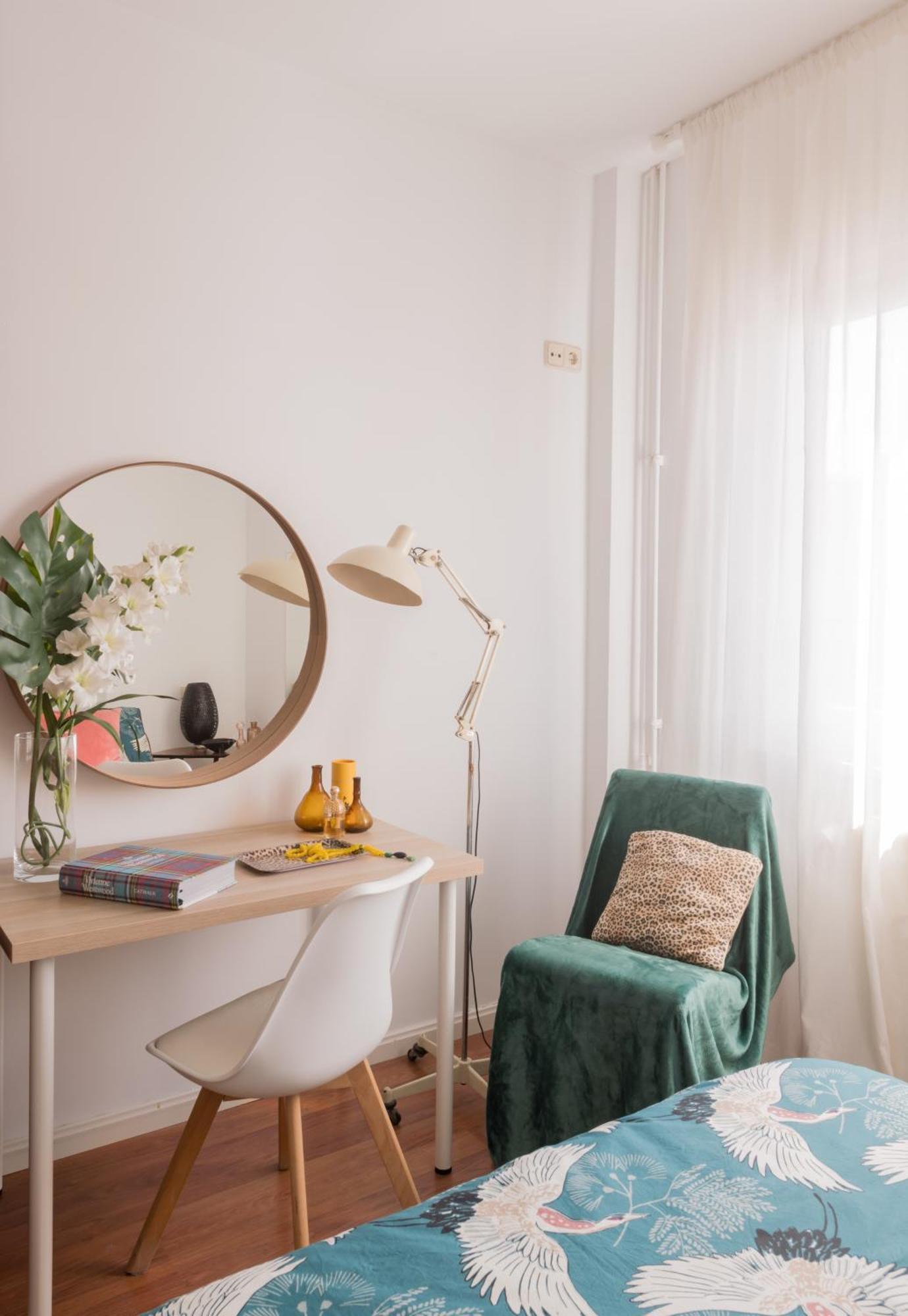 Habitación en casa particular Cozy And Stylish With Natural Light And Vibrant Decor *