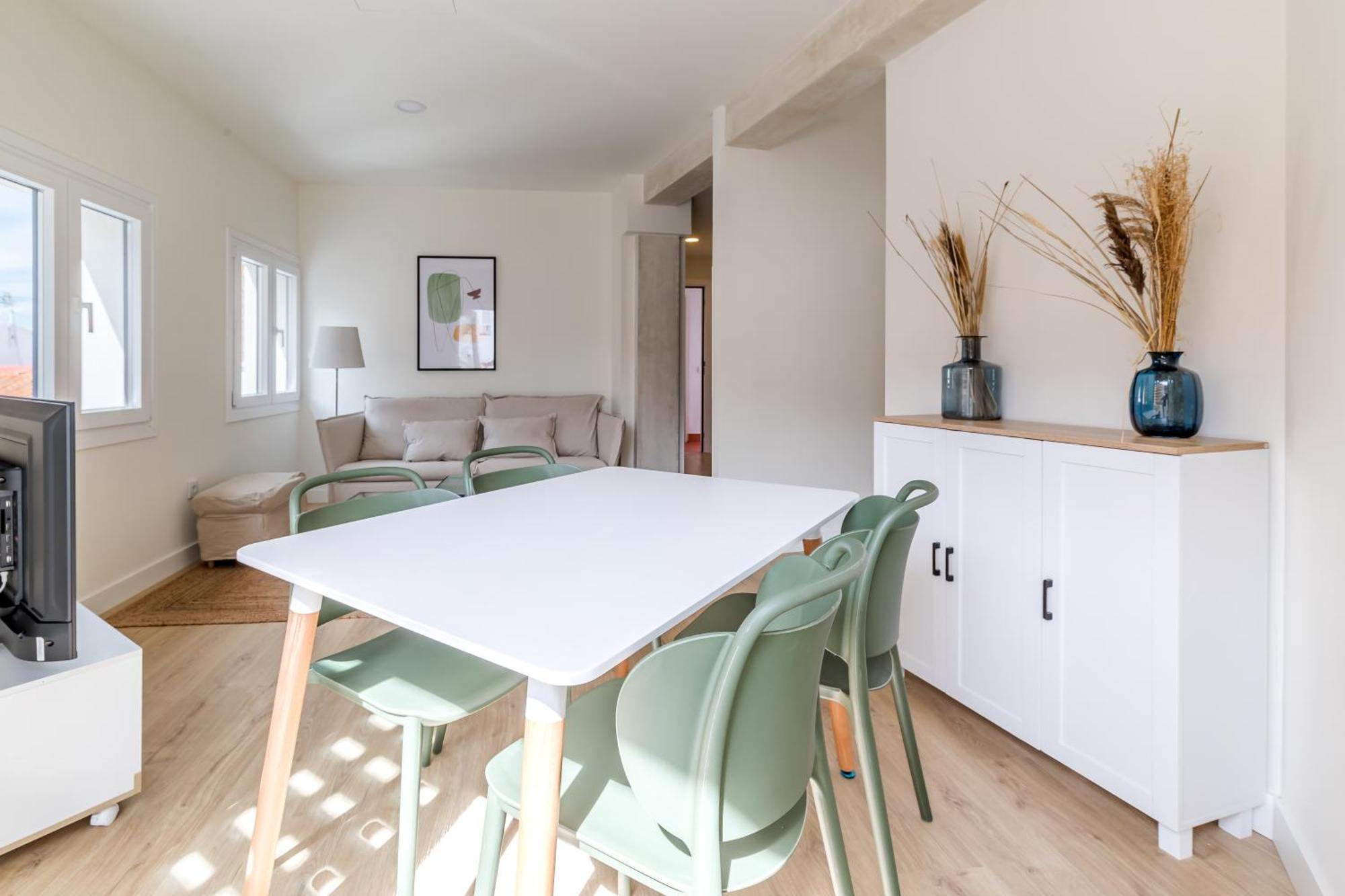 Caterina Plaza Castilla Apartment *