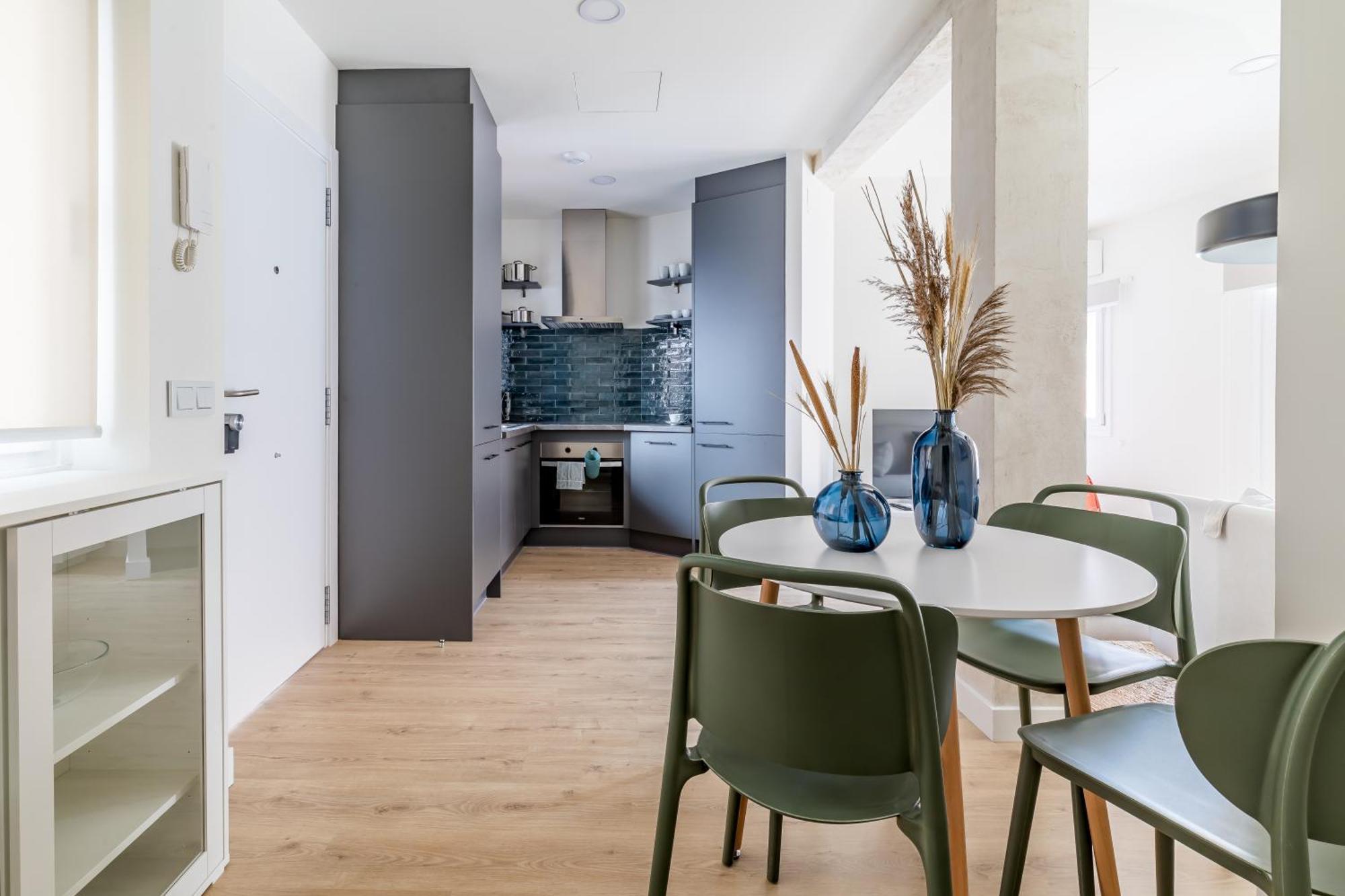 Caterina Plaza Castilla Apartment