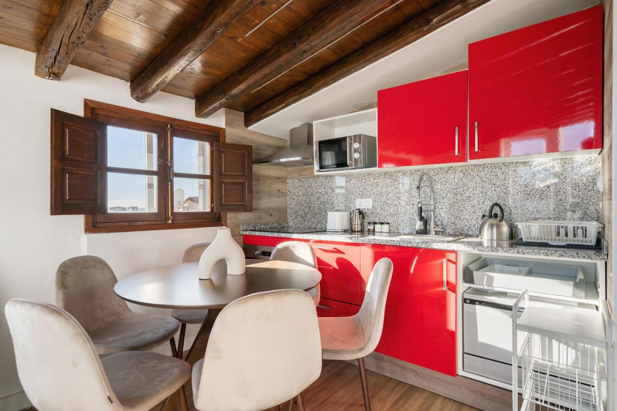 Atico Con Terraza En Lavapies Apartment