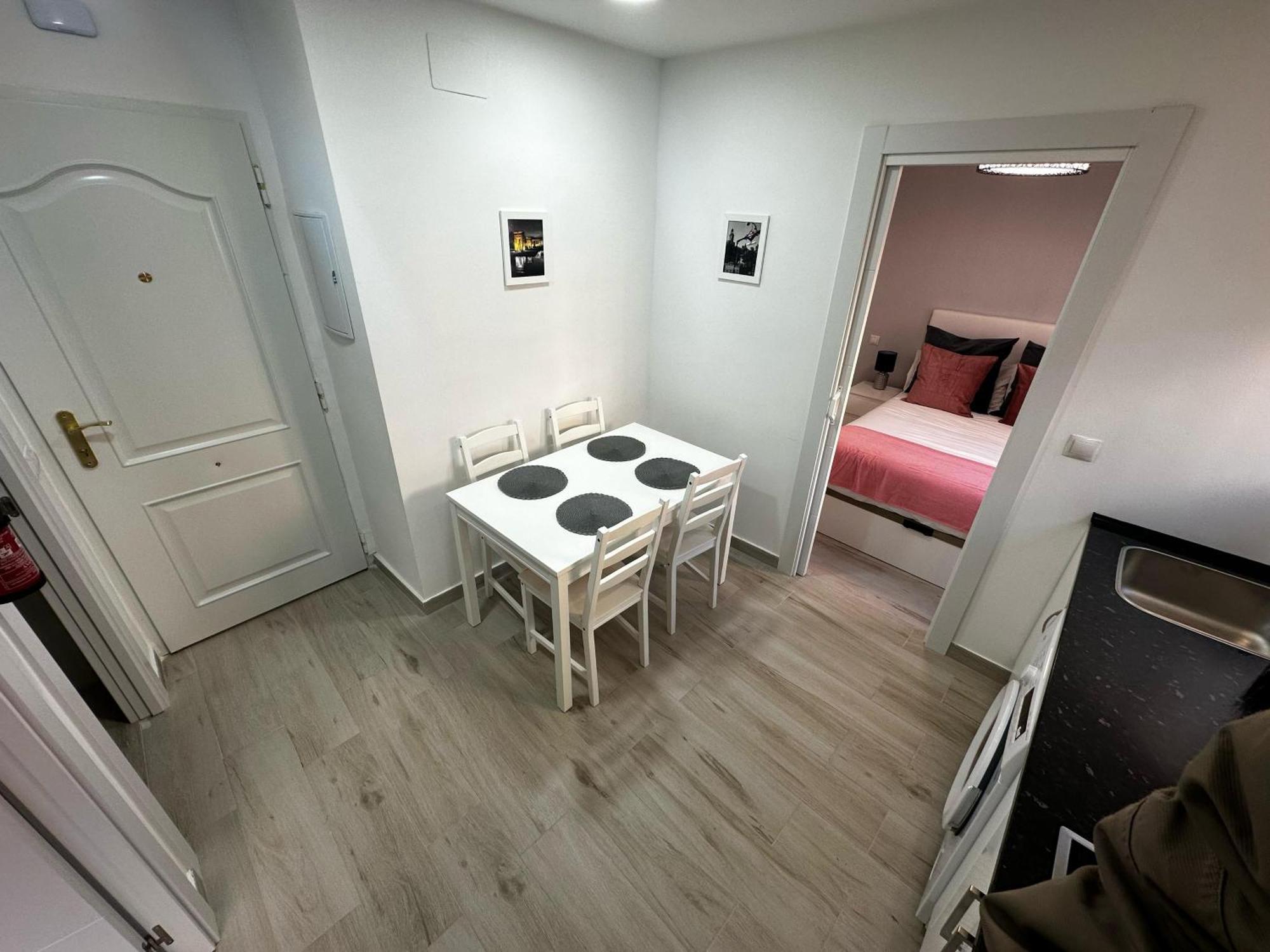 Market Martinez De La Riva Iv Apartment Madrid